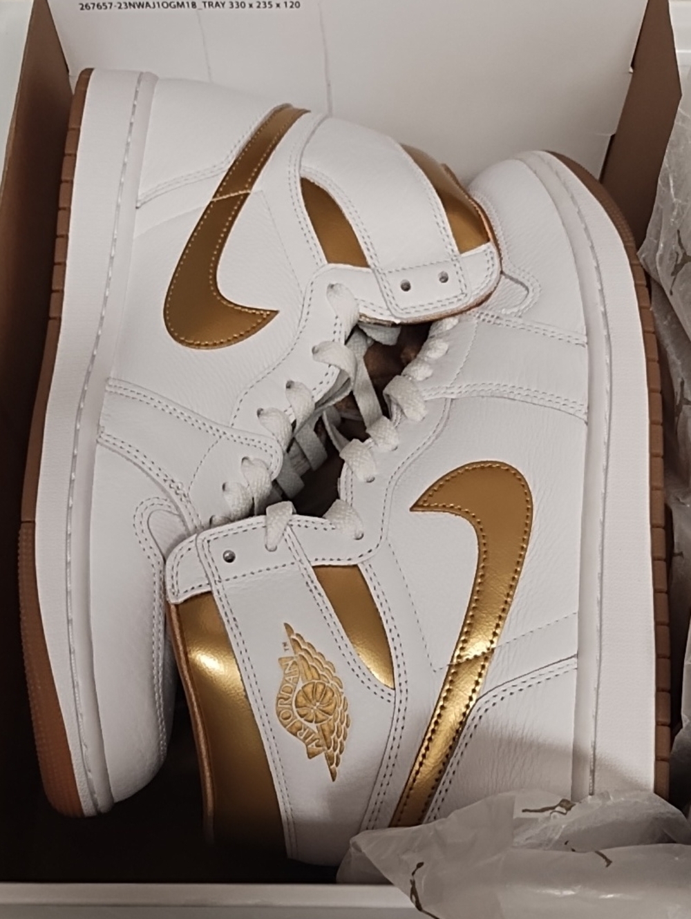 Jordan 1 Retro OG High| Size 11.5 (Women)/ 10 (Men) | Metallic Gold, White
